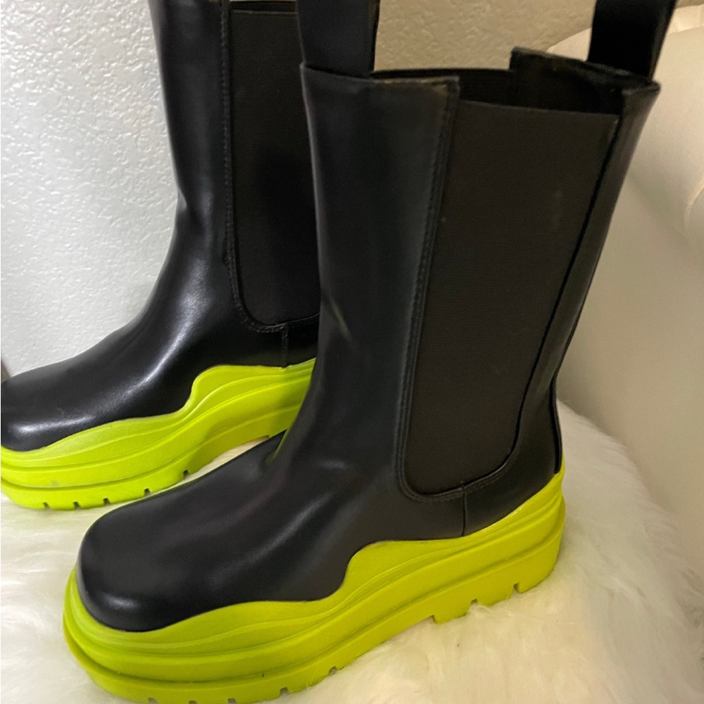 Chunky Black Chelsea Boots with Neon Yellow Platform